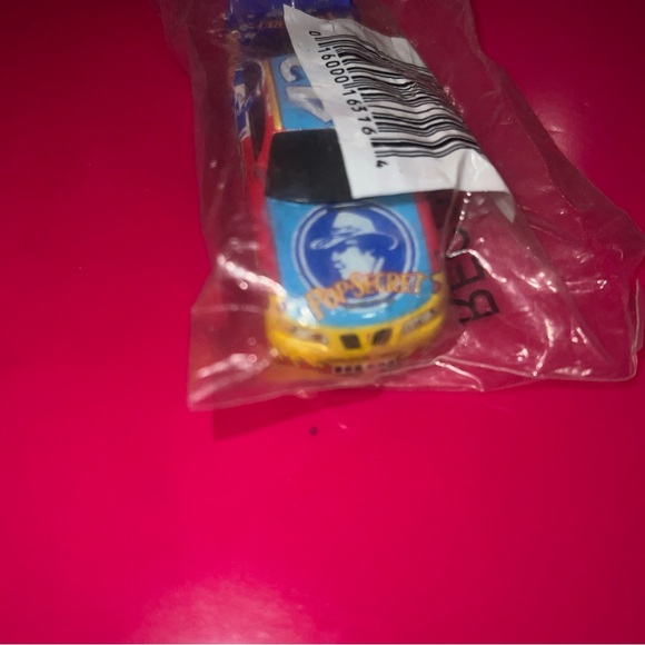 Richard Petty Pop Secret #43 NASCAR 1:64 Promo Vintage New Sealed - Picture 3 of 6